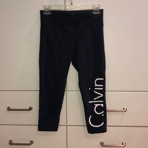 Calvin Klein navy 3/4 leggings